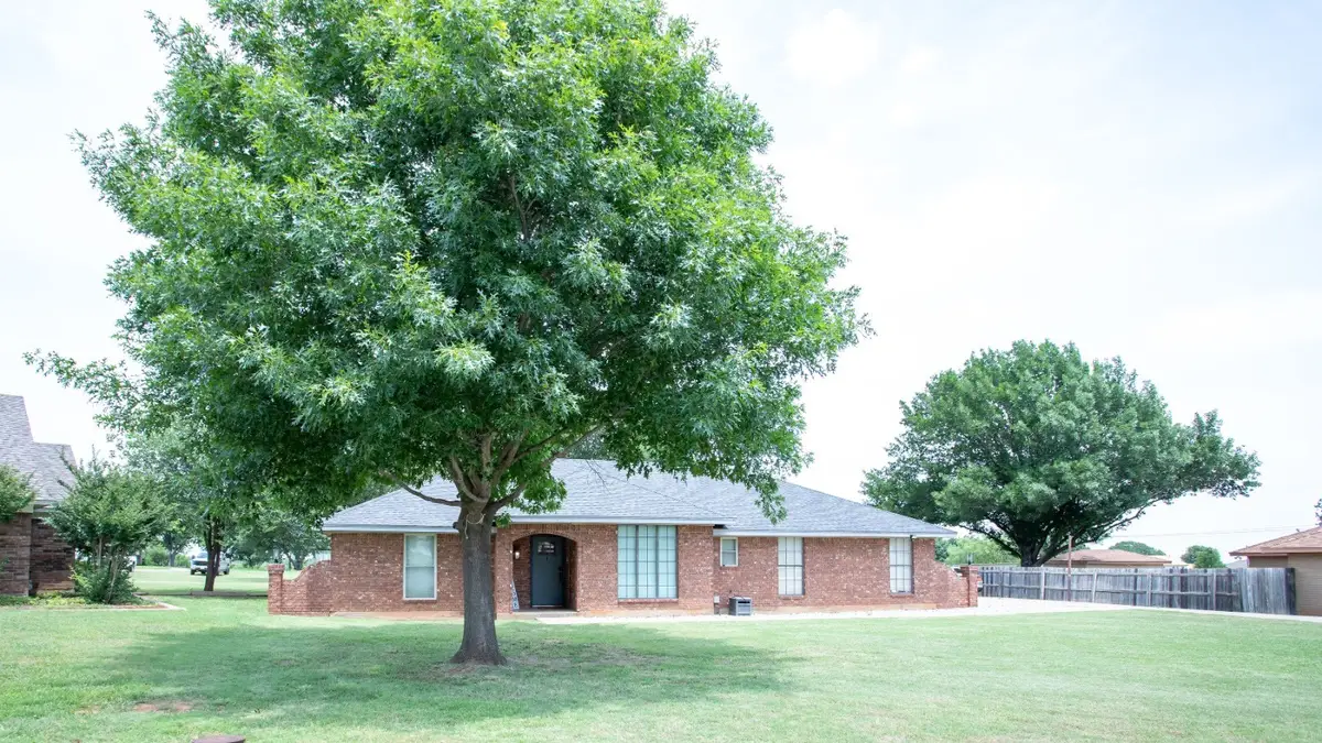 108 Chapparal, Olney, TX 76374 - Image #1