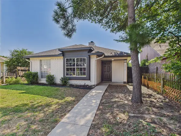 2716 Clayton Oaks Drive, Dallas, TX 75227