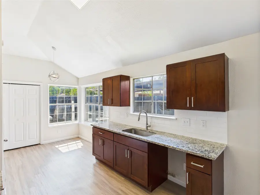 2716 Clayton Oaks Drive, Dallas, TX 75227 - Image #3