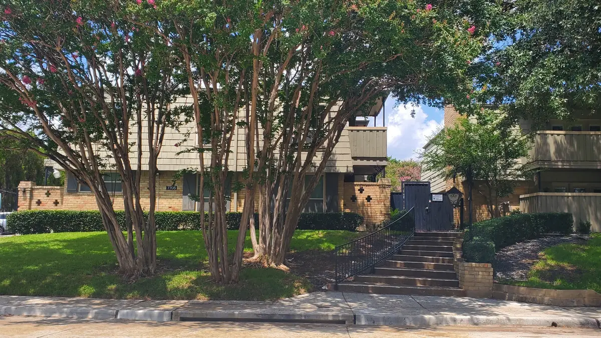 7700 Meadow Park Drive #116, Dallas, TX 75230 - Image #1