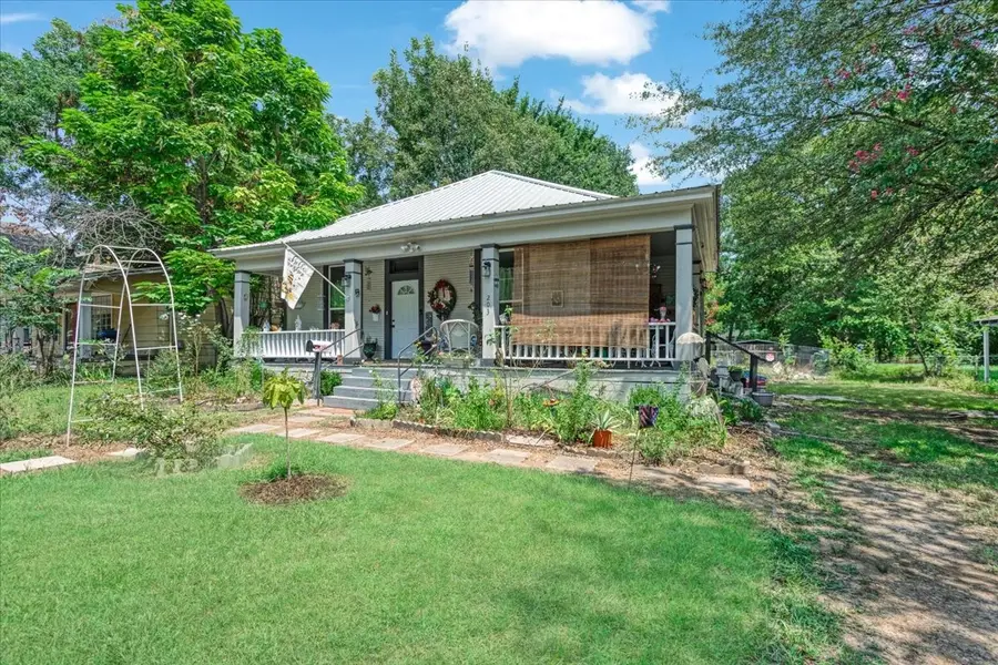 203 19th Street Se, Paris, TX 75460 - Image #2