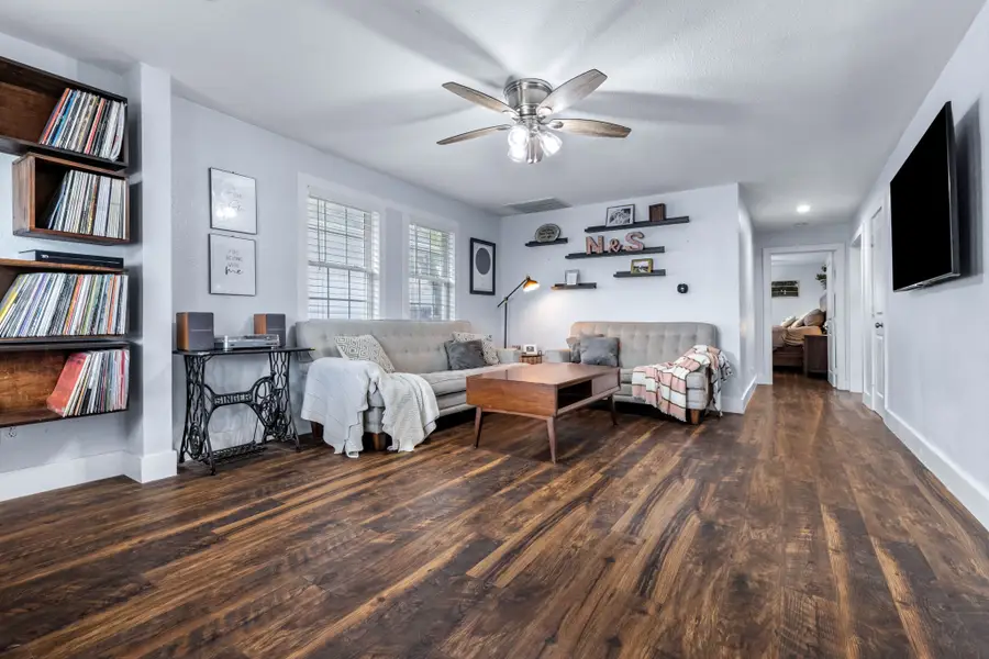 910 S Chestnut Street, McKinney, TX 75069 - Image #3