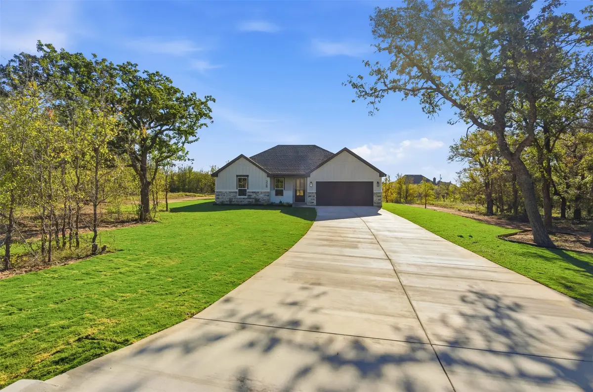 328 Rita Ridge Court, Millsap, TX 76066 - Image #1