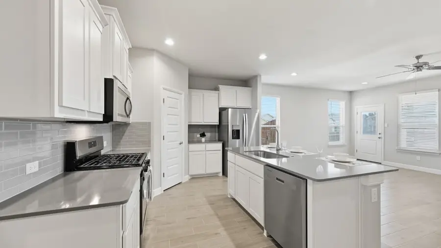 109 Goodnight Court, Cleburne, TX 76033 - Image #2