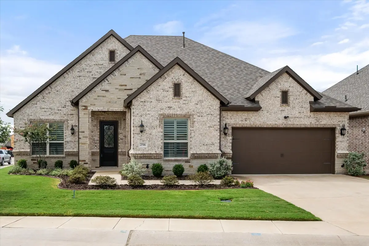 2516 Nueva Way, Mansfield, TX 76063 - Image #1
