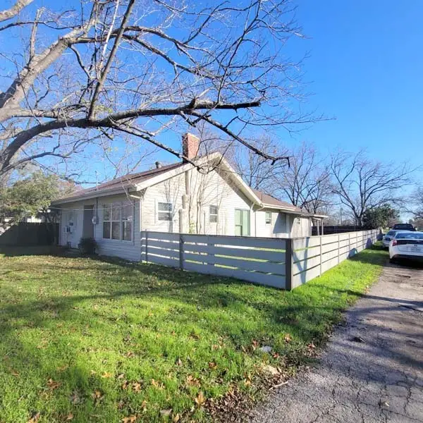 1319 W 13th Avenue, Corsicana, TX 75110 - Image #3