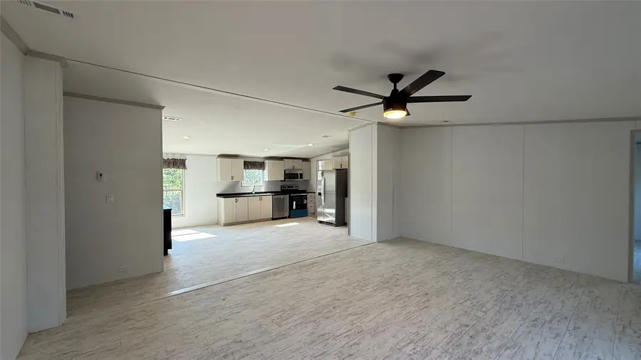 244 Overland Trail, Bridgeport, TX 76426 - Image #3