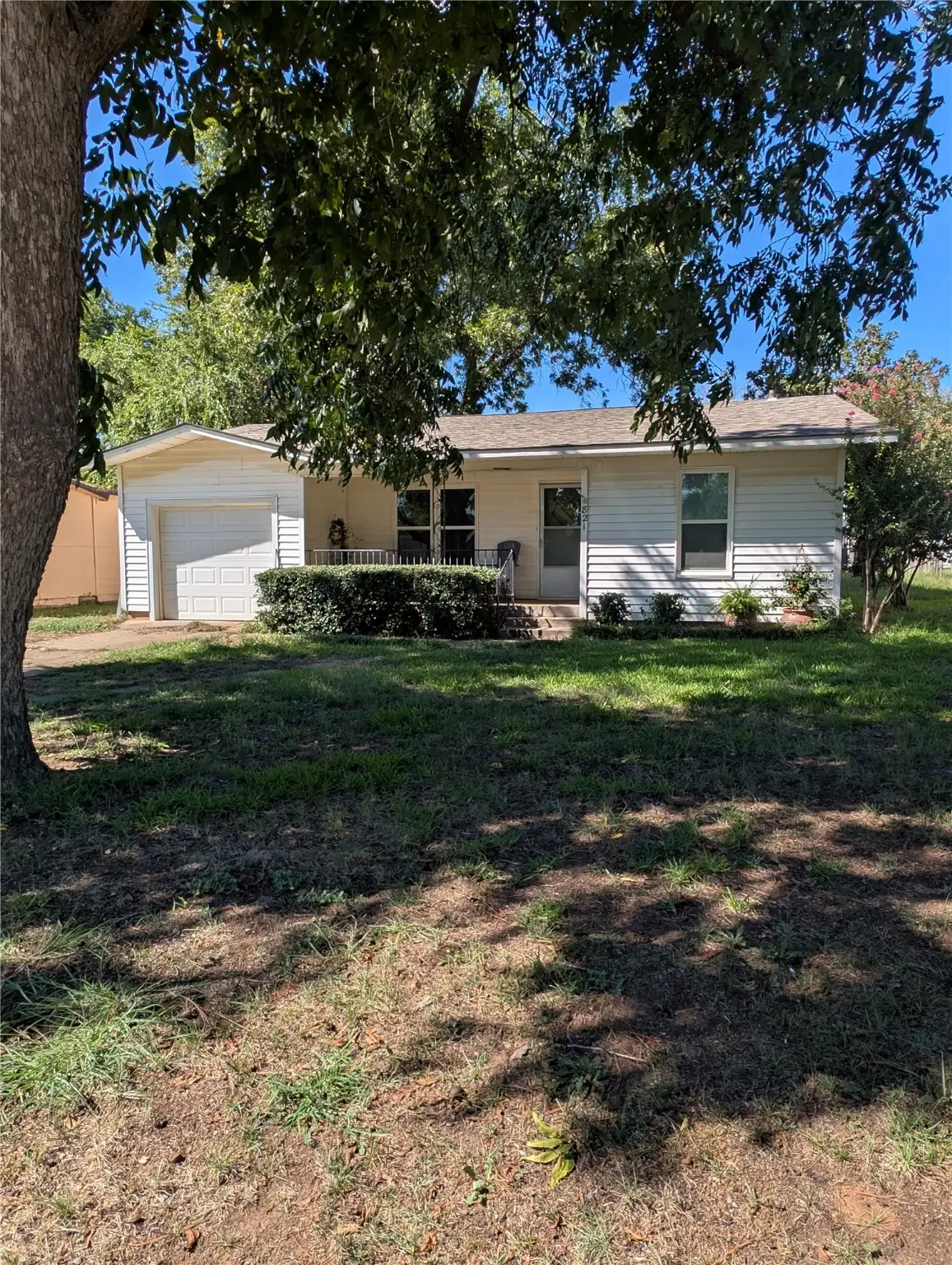 821 Austin Road, Graham, TX 76450 - Image #1