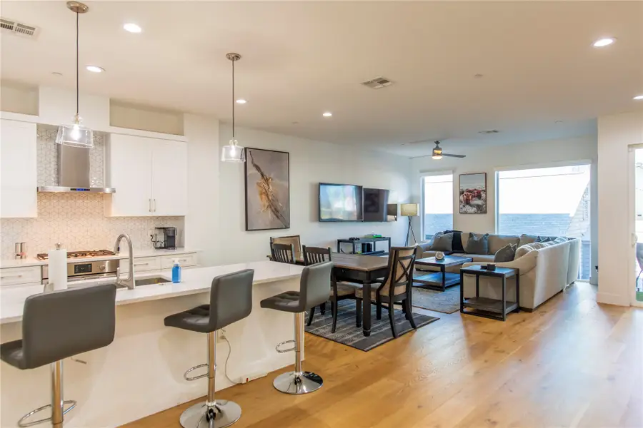 2222 Moser Avenue #111, Dallas, TX 75206 - Image #3