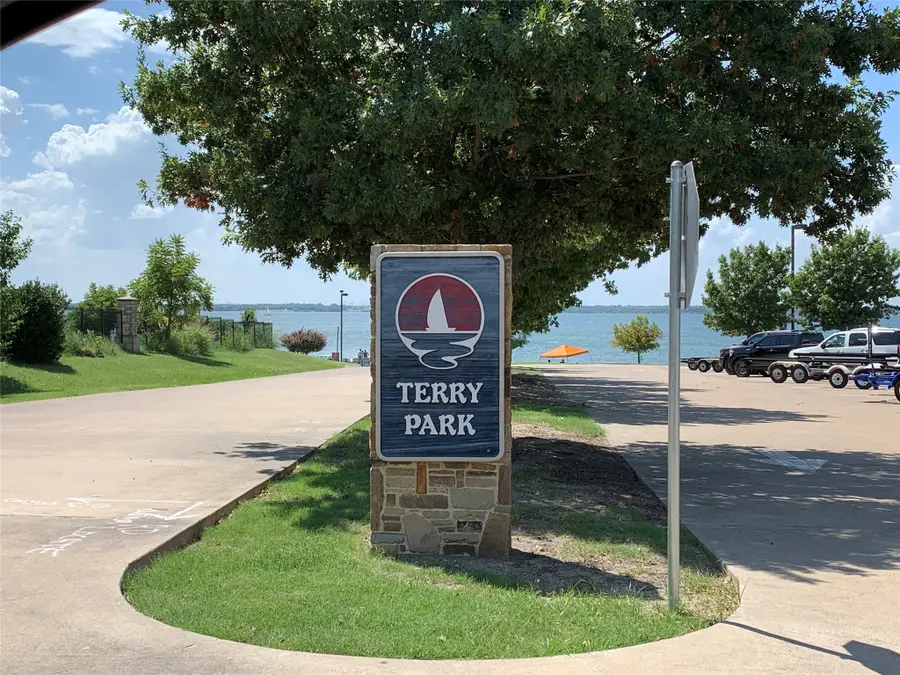 120 Darrell Drive, Heath, TX 75032 - Image #2