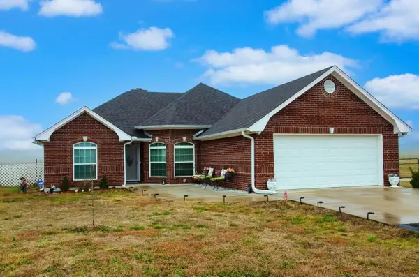3087 Farm Road 1159, Clarksville, TX 75426