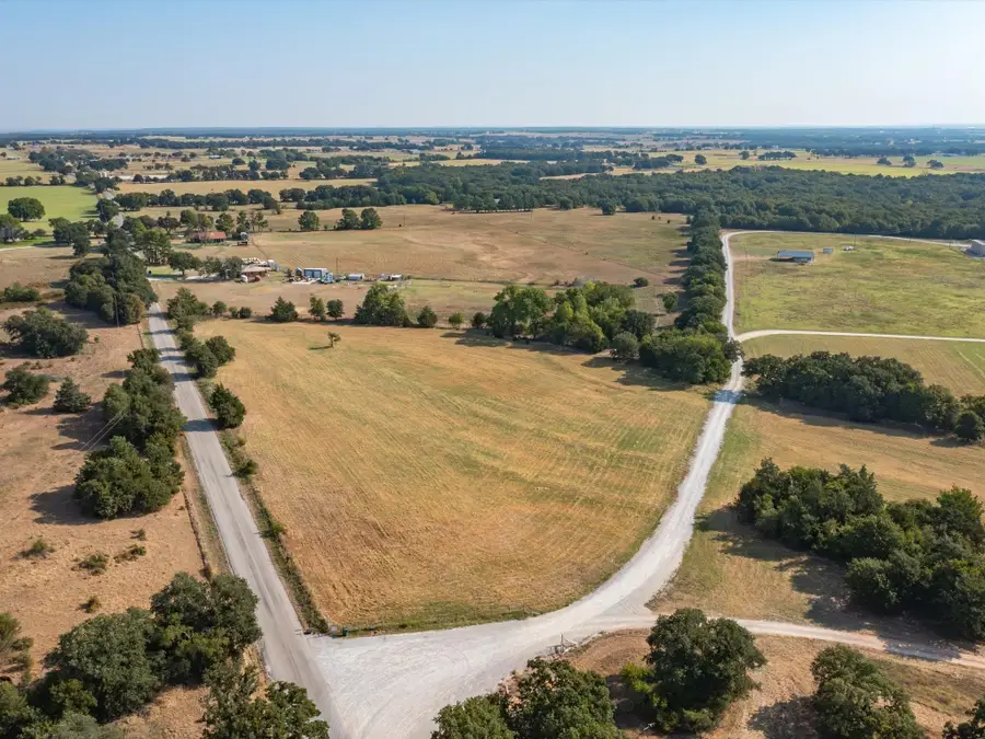 3300 Upper Montague Road, Bowie, TX 76230 - Image #3