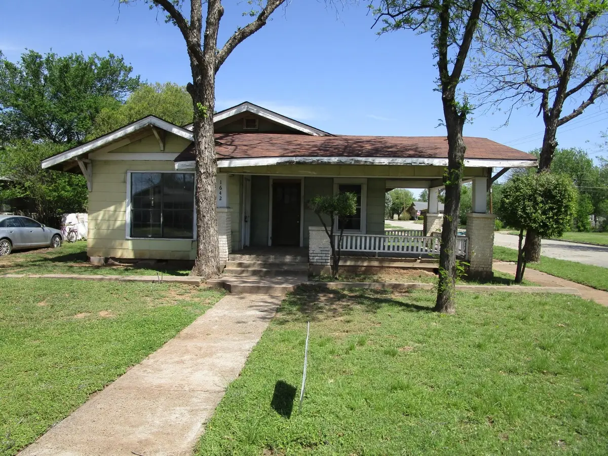 1642 Pearl Avenue, Wichita Falls, TX 76301 - Image #1