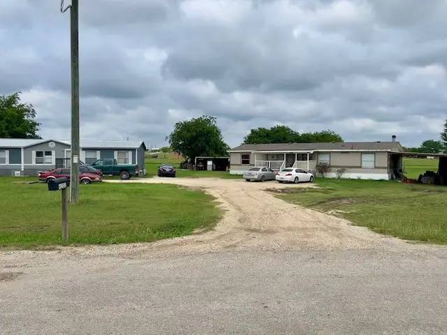 4200 Sunshine Lane, Alvarado, TX 76009 - Image #1