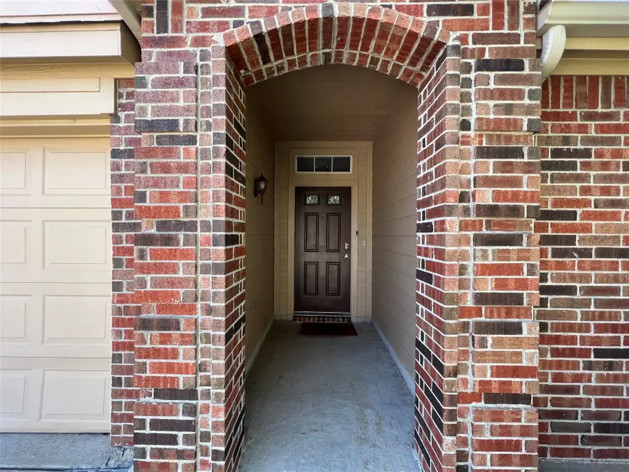 208 Lakefront Drive, Wylie, TX 75098 - Image #2