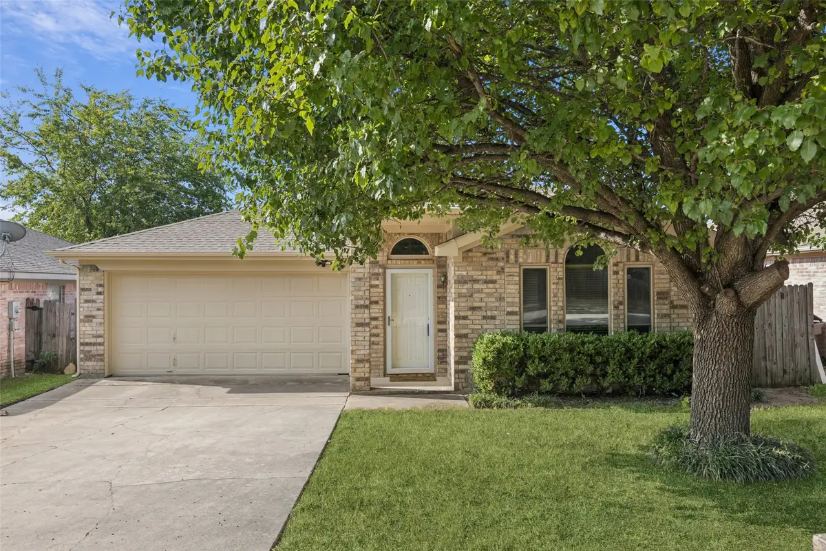 10405 Pleasant Mound Drive, Fort Worth, TX 76108 - #1