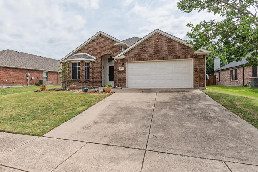 106 Coyote Run, Waxahachie, TX 75165 - Image #3