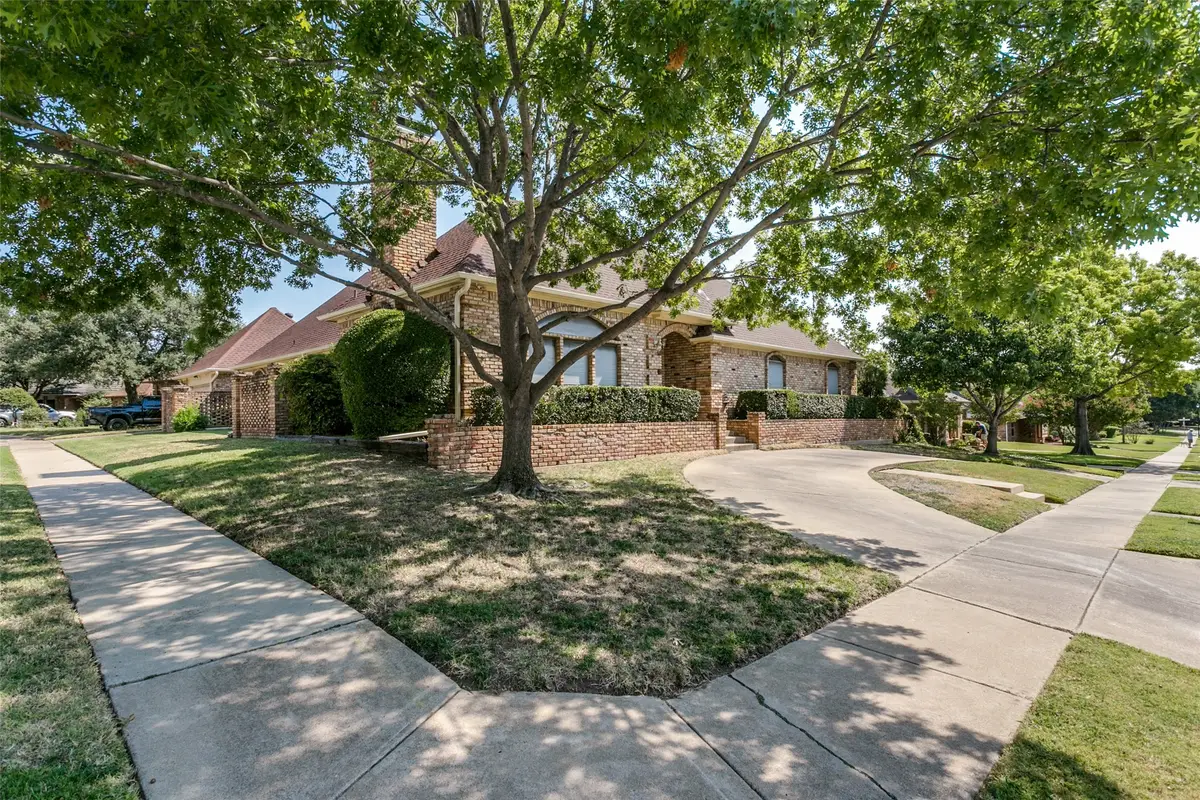 2420 Stonegate Drive N, Bedford, TX 76021 - Image #1