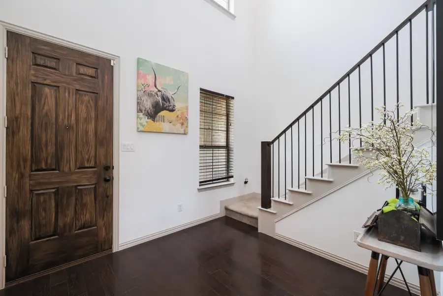 1305 Birds Fort Trail, Arlington, TX 76005 - Image #3