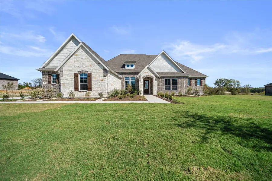 404 Indian Creek Road, Van Alstyne, TX 75495 - Image #2
