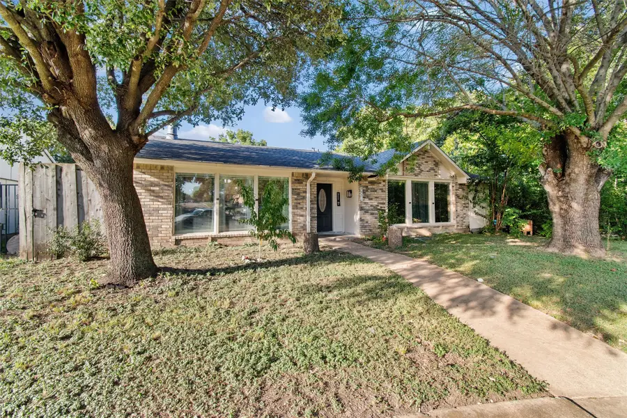 9853 Sophora Circle, Dallas, TX 75249 - Image #2