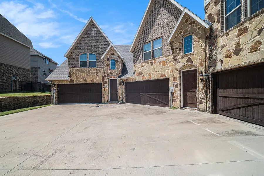 7104 Rose Quartz Court, Fort Worth, TX 76132 - Image #2