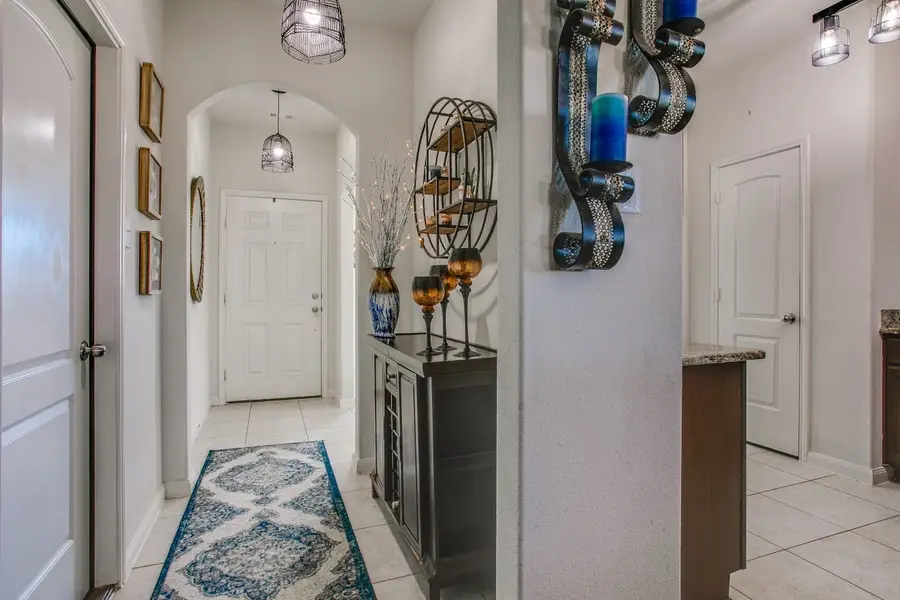 114 Kennedy Drive, Venus, TX 76084 - Image #2