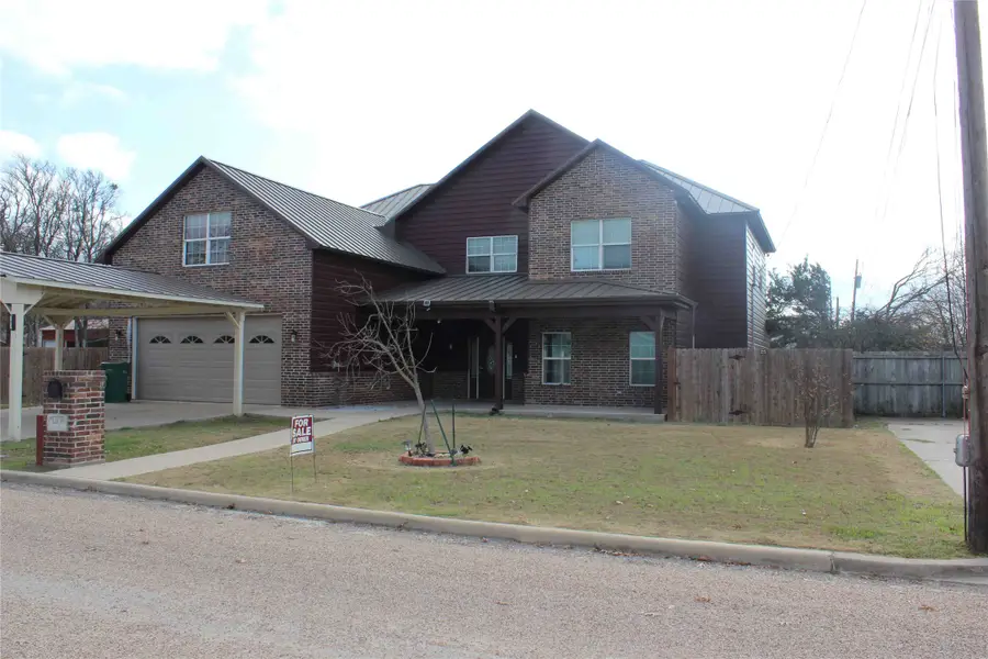 1205 Avenue B, Lacy Lakeview, TX 76705 - Image #2