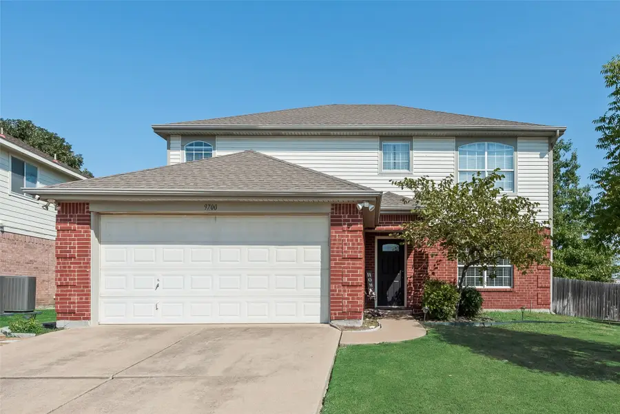 9700 Francesca Drive, Fort Worth, TX 76108 - Image #2