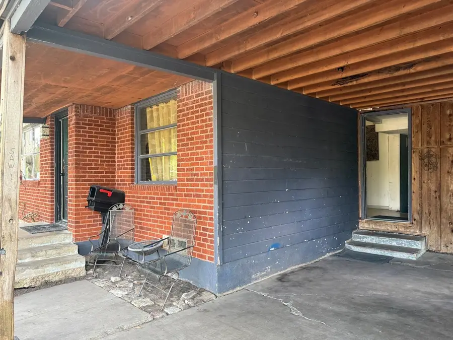 2926 Hillglenn Road, Dallas, TX 75228 - Image #2