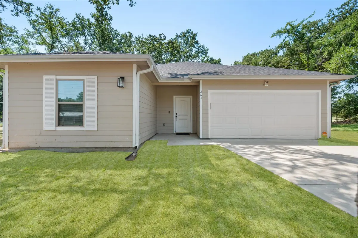 283 E Golden Oaks Drive, Mabank, TX 75156 - Image #1