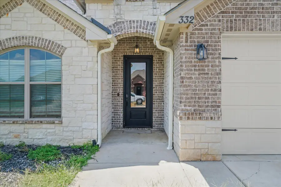 332 Kingdom Boulevard, Lindale, TX 75771 - Image #3