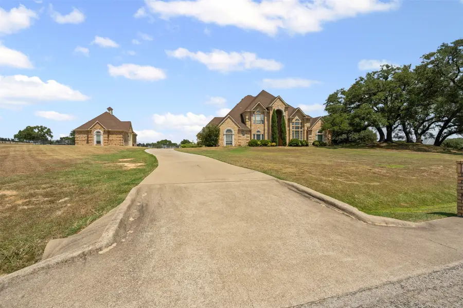 175 N Boyce Lane, Fort Worth, TX 76108 - Image #2