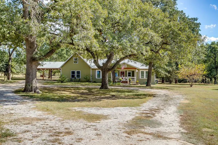 136 Hill County Road 1413 E, Grandview, TX 76050 - Image #2