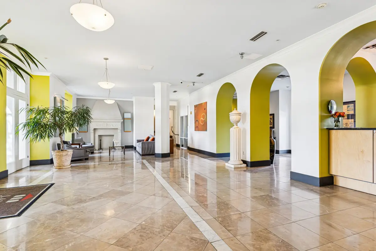 329 E Colorado Boulevard #305, Dallas, TX 75203 - Image #1