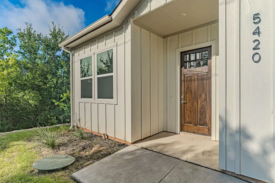 5420 Van Horn Drive, Granbury, TX 76048 - Image #3