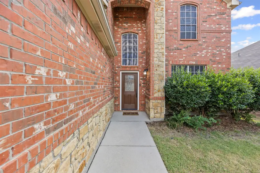 5712 Mountain Stream Trail, Fort Worth, TX 76244 - Image #3