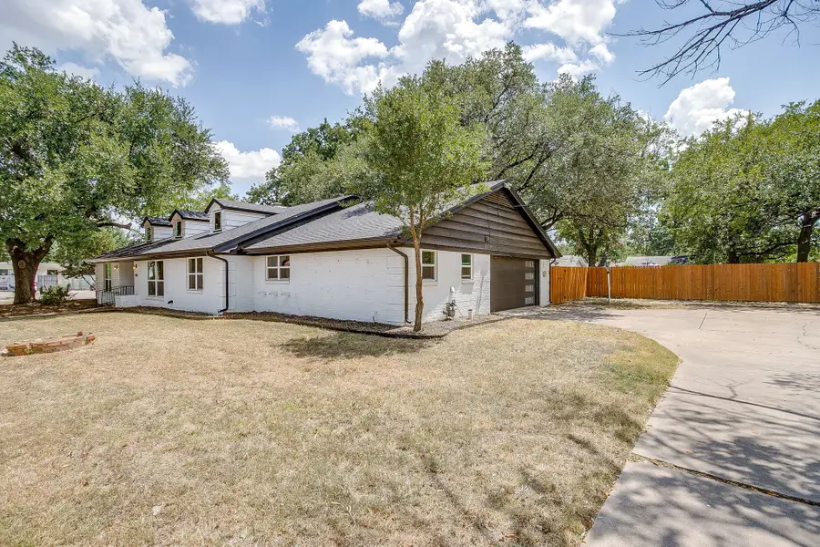 2536 Daisy Lane, Fort Worth, TX 76111 - Image #2
