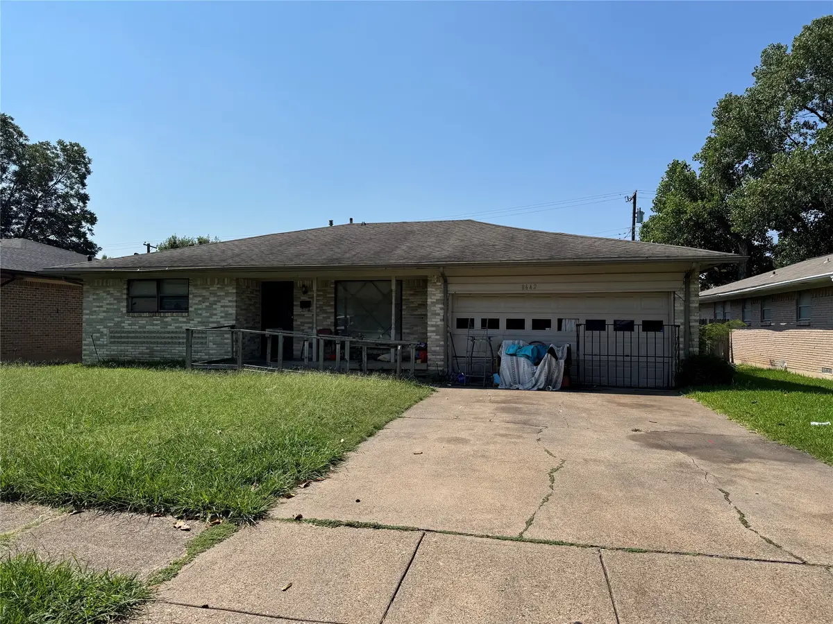 8642 Barclay Street, Dallas, TX 75227 - Image #1