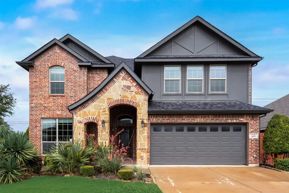 937 Lost Heather Drive, Saginaw, TX 76179 - Image #1