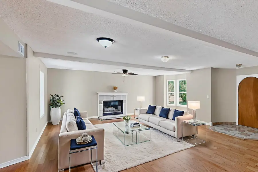 1201 Marlborough Drive, Fort Worth, TX 76134 - Image #2