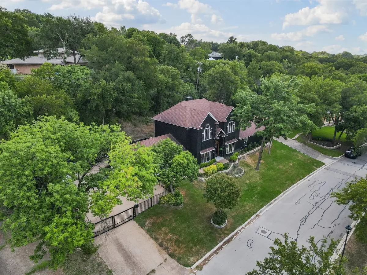 3509 Overton Park Drive E, Fort Worth, TX 76109 - Image #1