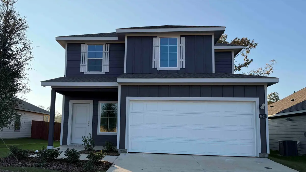 1527 Brooke Drive, Tyler, TX 75704 - Image #1