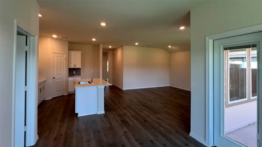 1558 Brooke Drive, Tyler, TX 75704 - Image #2