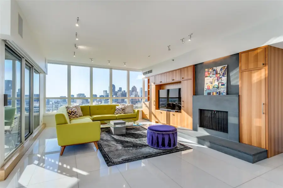 3030 Mckinney Avenue #2301, Dallas, TX 75204 - Image #2