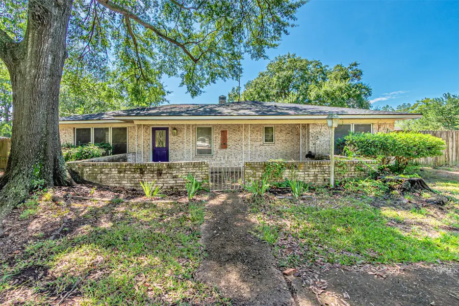200 S Birch Street, Van, TX 75790 - Image #2