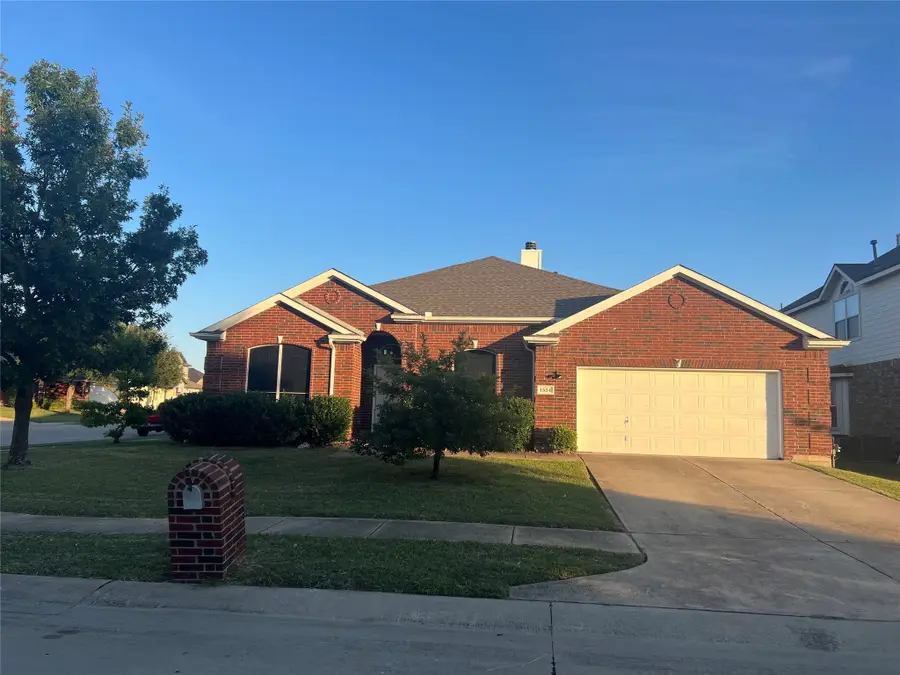 1534 Vista Ridge Drive, Forney, TX 75126 - Image #2