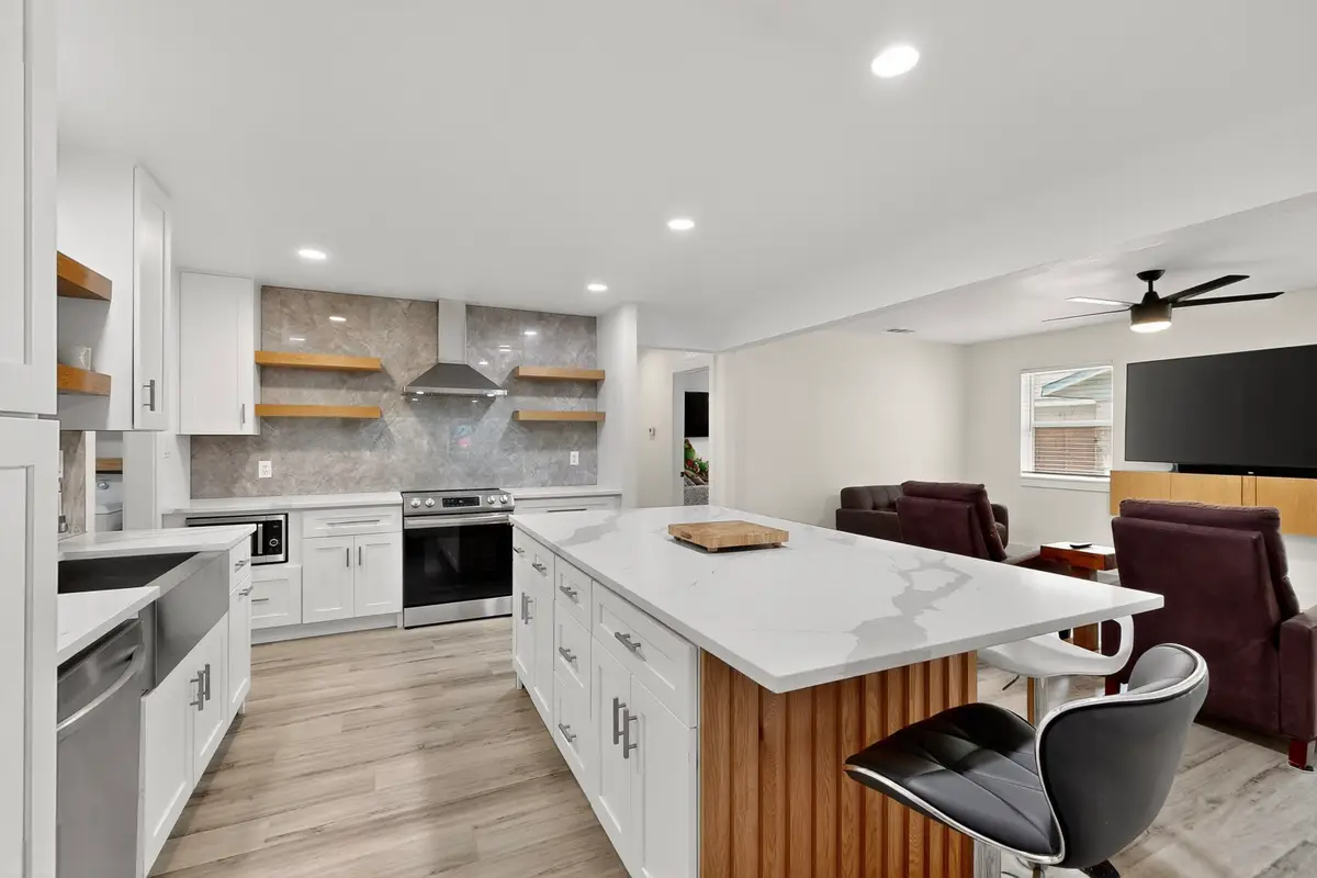 201 N 2nd Street, Crandall, TX 75114 - Image #1