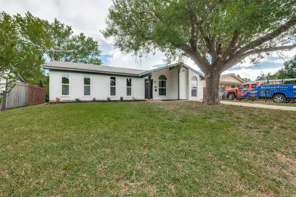 746 Bimebella Lane, Dallas, TX 75211