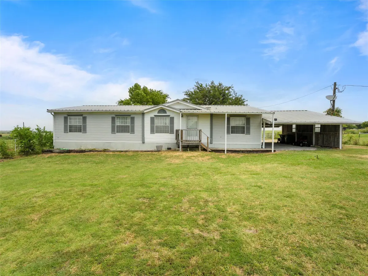 6722 Sky Road, Joshua, TX 76058 - Image #1